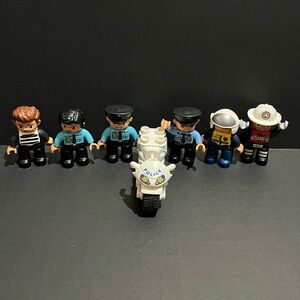 Lego duplo figures lot of 7 pieces Police Prisoner Fireman